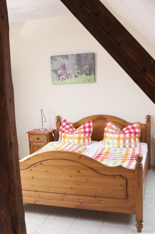 Heidehof Pension B & B Elten Ruang foto